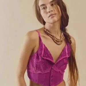 Free People Have My Heart Crop Lace Camisole In Raspberry Sherbet Size S - Picture 1 of 10