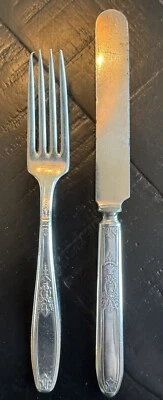 1847 Rogers Bros Luncheon  Knife and Fork - 2.68 oz — 第 1/4 张图片