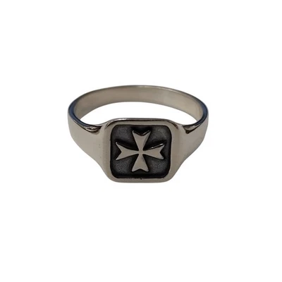 Sterling Silver Maltese Cross Signet Ring Comfort Fit Hallmarked 925 Nickel Free - Image 1 of 4