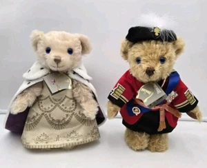 Danbury Mint Celebration of a Reign & A Lifetime Of Service Bear by Merrythought - Picture 1 of 15
