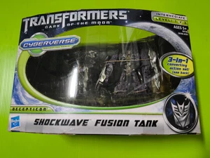 Transformers Movie DOTM Cyberverse Shockwave Fusion Tank MISB - Picture 1 of 9