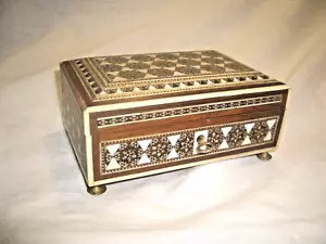 Schatulle Schmuck Kästchen Deckeldose orientl. Intarsien Spieluhr Nehmt Abschied - Bild 1 von 15