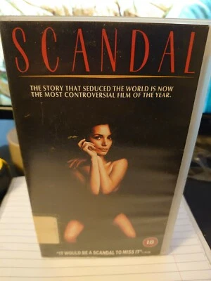 ⭐️ RETRO VHS VIDEO⭐️ Scandal - John Hurt - Imagem 1 de 4