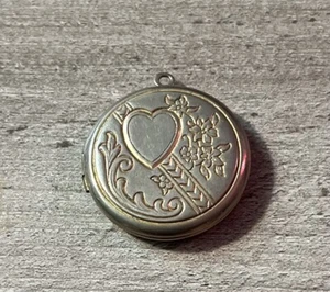 VG Silver Etched Double Picture Locket Pendant Charm 1" W/ Elvis Picture - Picture 1 of 7