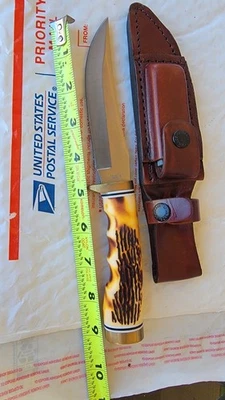 CUCHILLO SCHRADE - HOJA FIJA TÍO HENRY #153UH - FUNDA DE CUERO Foto 1 de 4