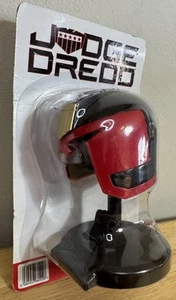 Judge Dredd Movie Helmet Desk Display on Stand 4.5" Planet Replicas 2000 AD NEW - Picture 1 of 12