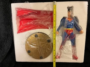 Warner Bros. Studio Store Superman Maqueta Figura Estatua - Imagen 1 de 2