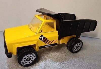 Tonka Chevrolet Dump Truck 13110 Yellow & Black Pressed Steel Vintage  1983 - Image 1 of 4