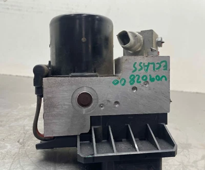 Mercedes E320 2000 4Matic 3,2 L controlador bomba freno antibloqueo 026520246400 2002 Foto 1 de 4