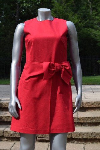 Abito rosso Valentino con fiocco nuovo con etichette $594 taglia US 8 A Line