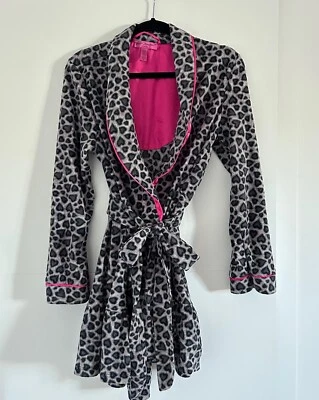 Betsy Johnson Belted Fleece Cheetah Print  Hearts Pink lining Bow Ruffle Hem Med - Image 1 of 4