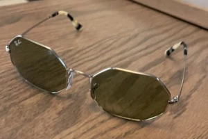 Ray-Ban Octagon Sunglasses Silver w/ Bottle Green Lenses RB1972 - Picture 1 of 6
