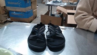 Usada Como Nueva_Sandalia Teva para Mujer Voya con Tirantes, Hera Negra, 9_Hera Negra_Talla 9 Foto 1 de 4