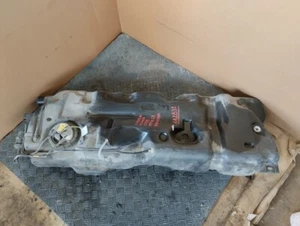 Réservoir Carburant Essence Citroen Xsara 1 Série 1998 Hatchback 5-porte - Picture 1 of 10