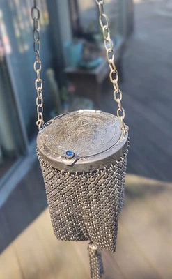 ANTIGUA PULSERA DE MALLA ARMADURA MANDALAIN de 1920 con cabachón de zafiro de cristal Foto 1 de 4