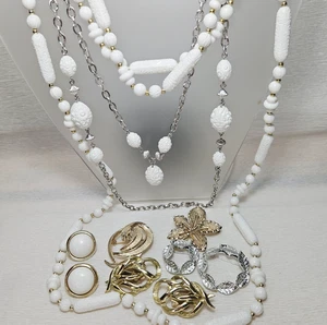 Vntg Coventry 4 Necklaces 4 Brooch 2 Pr Earrings White Beads Gold Silver - Picture 1 of 8
