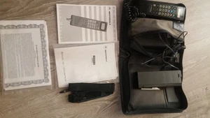 Téléphone voiture vintage SCN2522A, Motorolla non testé avec notice et sacoche - Photo 1 sur 8