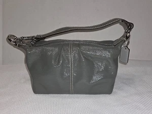 Coach Mini Handtasche grau Lackleder plissiert vorne ein Riemen Griff Y2K Vintage  - Bild 1 von 20