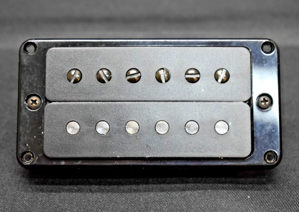 Бас-гитара PRS 8515 TM — звукосниматель хамбакера — черная с черным кольцом и винтами — протестирована 7,7k - Изображение 1 из 4