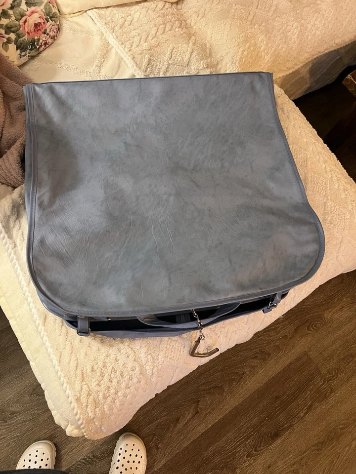 Samsonite Blue Vintage Leather Garment Bag With Original Hangers Beautiful Cond - Image 1 of 4