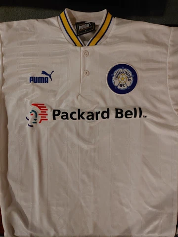 Leeds United Soccer Puma Packard Bell Jersey Size S, Shirt Size M,  and Scarf Cover