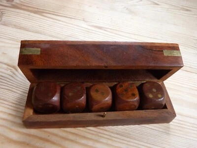 5 Wooden Dice and Box with Brass Inlay - Image 1 of 4