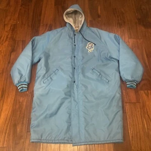 Giacca calcio vintage UNC nuova senza etichette uomo X-Large rara Carolina Tar Heels rara! - Foto 1 di 6