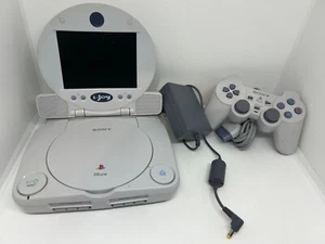 PlayStation 1 / PS1 One Slim inkl. Controller + Kabel + LCD Monitor zum klappen - Bild 1 von 2