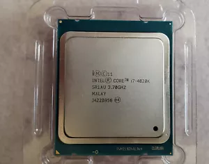 Intel Quad Core i7-4820K SR1AU 3.7 GHz (Up to 3.9 GHz) FCLGA2011 / LGA2011 - Picture 1 of 3