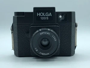 HOLGA 120S - Picture 1 of 3