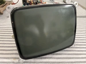 Apple Macintosh 9" CRT Monitor Tube SE30 Mac Plus 512K 128K Samsung 10ATY4N - Zdjęcie 1 z 6