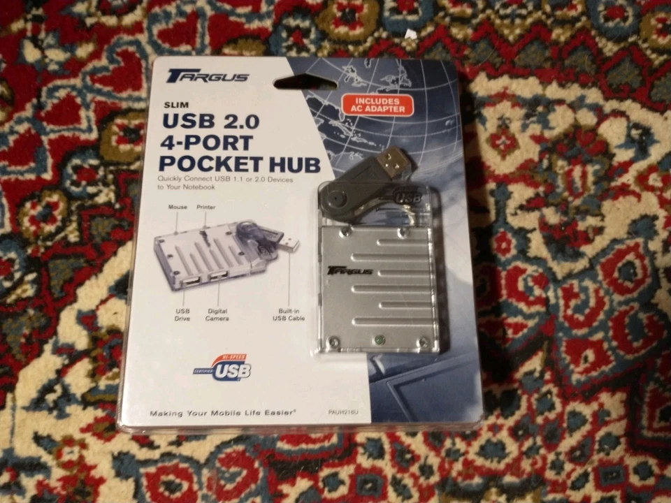 Targus Slim USB 2.0 4 Port Pocket Hub W/ AC Adapter - Image 1 of 1