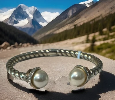 Brighton Bracelet Neptune’s Rings Pearl JF665D Open Hinged MSRP $88 NWT - Image 1 of 4