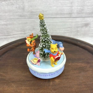 Hallmark Keepsake Ornament Winnie the Pooh O Christmas Tree 2008 Sound Motion - Picture 1 of 5