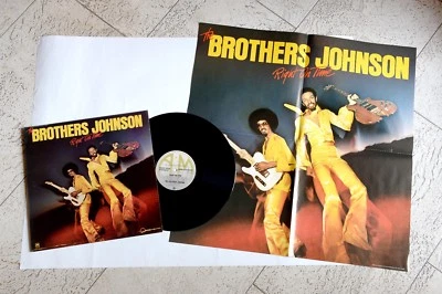 Brothers Johnson ‎- Right On Time - LP - UK Press - 1977 - Promo - Poster - Bild 1 von 4