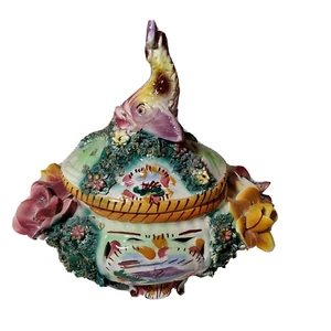 Italienische Capodimonte Fischspitze und Blumentotpourri Deckelschale Terrinenform - Bild 1 von 10