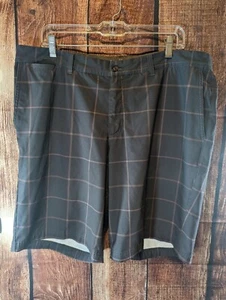 Nike 725700-010 vorne flach schwarz grau kariert Golfshorts Größe 38 fünf Taschen - Bild 1 von 6
