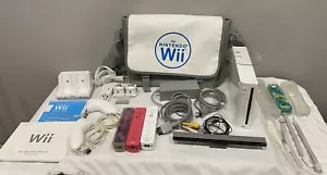 Nintendo Wii, Acc. & Dream Gear Travel Storage Messenger Shoulder Bag White RARE - Picture 1 of 19