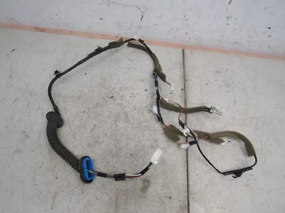 Arnés de cableado de puerta trasera Kizashi 2011 Suzuki lado del conductor izquierdo cable trasero conexión Foto 1 de 4