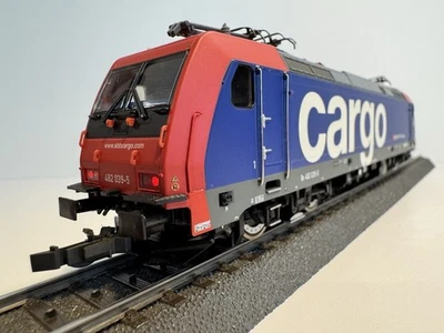 ROCO 68506 AC DIGITAL - Locomotive électriqueRe 482 039-5 ép.V CARGO des SBB HO - Photo 1/4