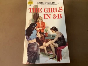 The Girls In 3 - B - Valerie Taylor - Crest Books Original Printing- 1959 - Picture 1 of 5
