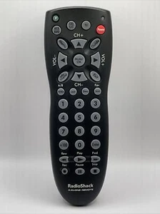 Mando a distancia 3 en uno Radio Shack modelo 15-2147 para TV/CBL/SAT/VCR/DVD probado - Imagen 1 de 3