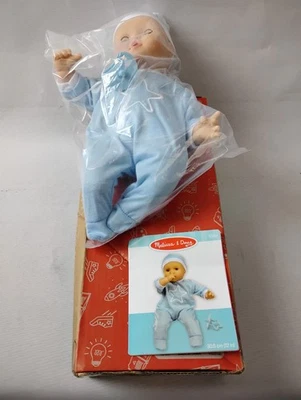 Мягкая кукла Melissa And Doug Mine To Love Jordon 12 дюймов для мальчика с соской  - Изображение 1 из 4