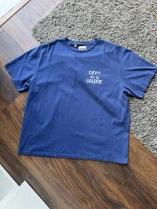 Camiseta francesa Gallery Dept | Azul marino | Talla XXLarge / XXL | Logo del departamento - Imagen 1 de 11