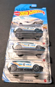 2021 Hot Wheels ChryslePacifica Treasure Hunt 165/250 HW metro white new - Picture 1 of 5