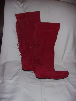 Botas Minnetonka de gamuza con flecos sobre la rodilla rojas talla 11 totalmente nuevas Foto 1 de 3