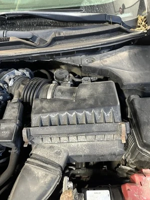 Conjunto de filtro de aire usado se adapta a: Nissan Máxima 2012 grado A Foto 1 de 4