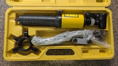 3-Jaw Hydraulic Gear Puller Set Wheel Bearing Pulling Separator w/Case 5 Ton - Image 1 of 4