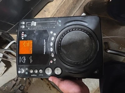 Reproductor de CD American Audio CDI 300, MP3 Pitch Professional en negro - Para piezas Foto 1 de 4