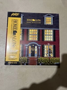 MONDO HOME ALONE Original Motion Pictures Soundtrack 2xLP Red & Green Vinyl - Picture 1 of 2